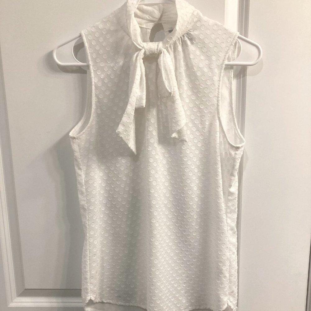 H&M Sleeveless Blows with Neck Bow